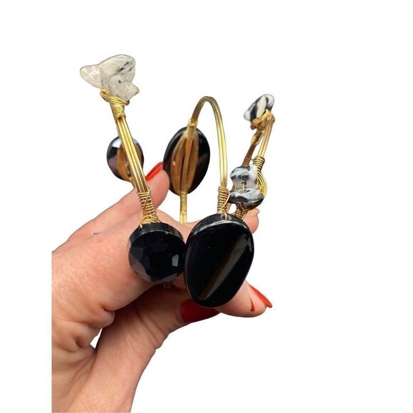 Black and gold tone wire-wrapped bangles adorned with black and white stones set - Picture 8 of 8